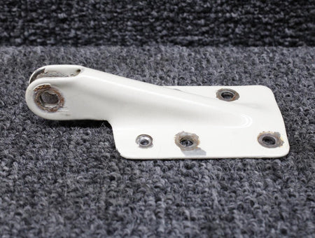 Piper Aircraft Parts 66913-000 Piper PA28-235 Cabin Door Hinge Upper