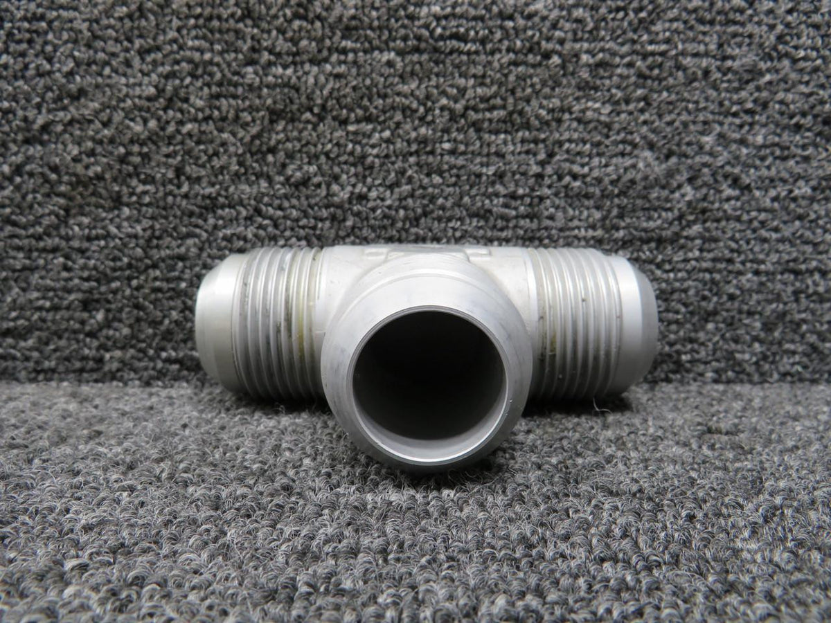 LearJet 35201007-2 Learjet 24E Tee Check Valve