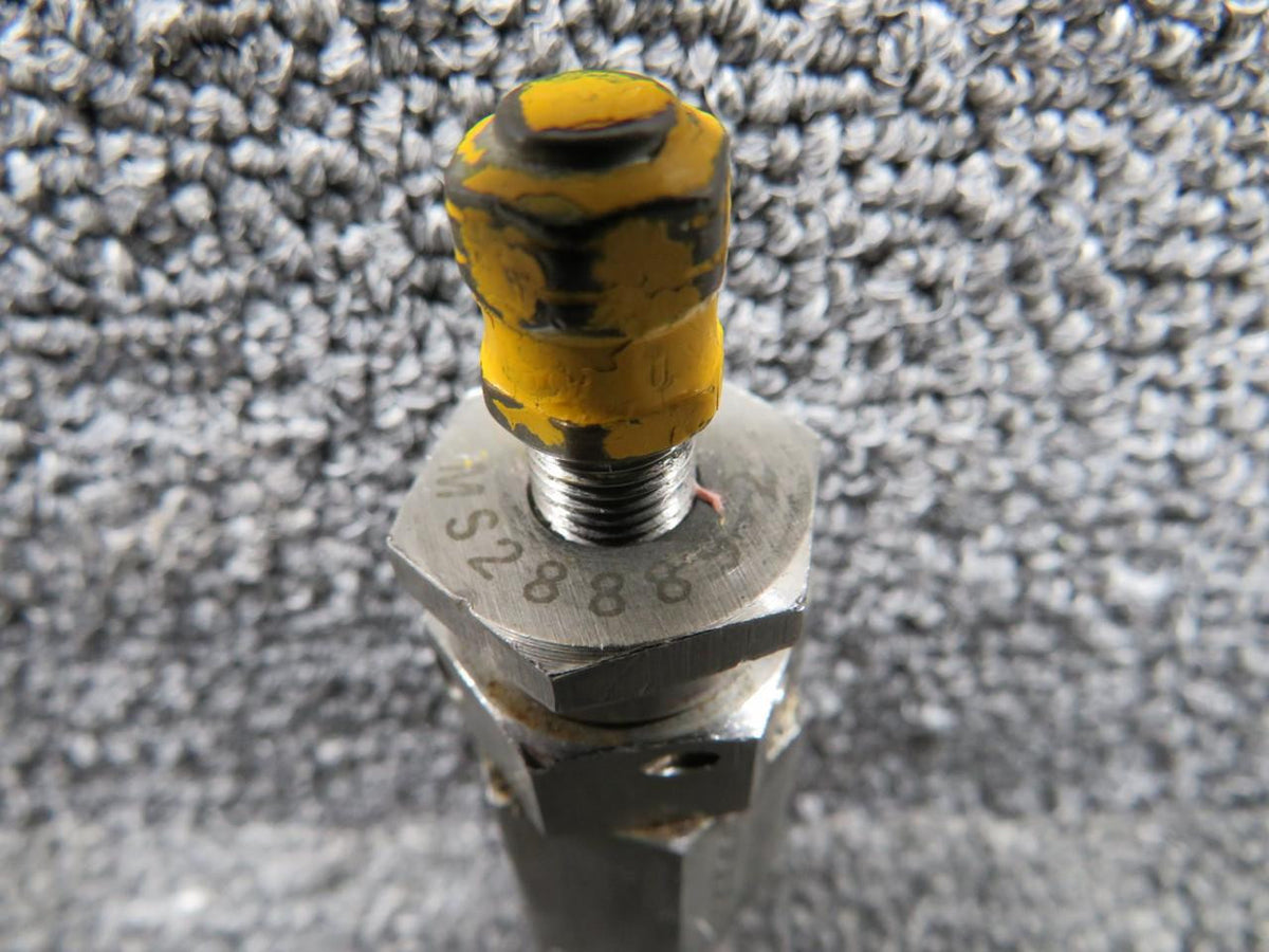 LearJet MS28889-2 LearJet 24E Gas Bottle Filler with Check Valve