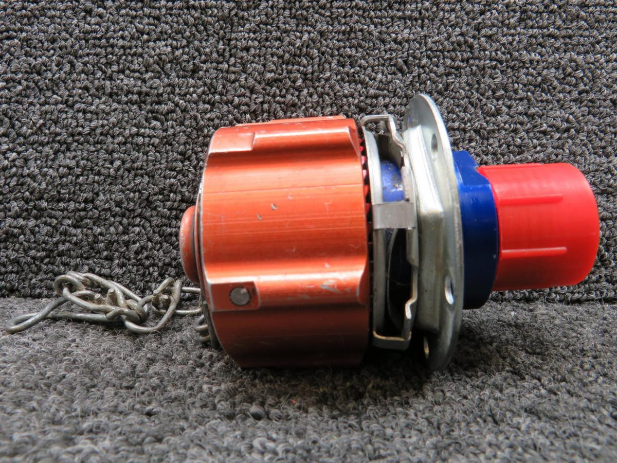 LearJet T8015519-S4-8D, 155-S7-8D LearJet 24E Hyd Pressure Coupling Half with Dust Cap