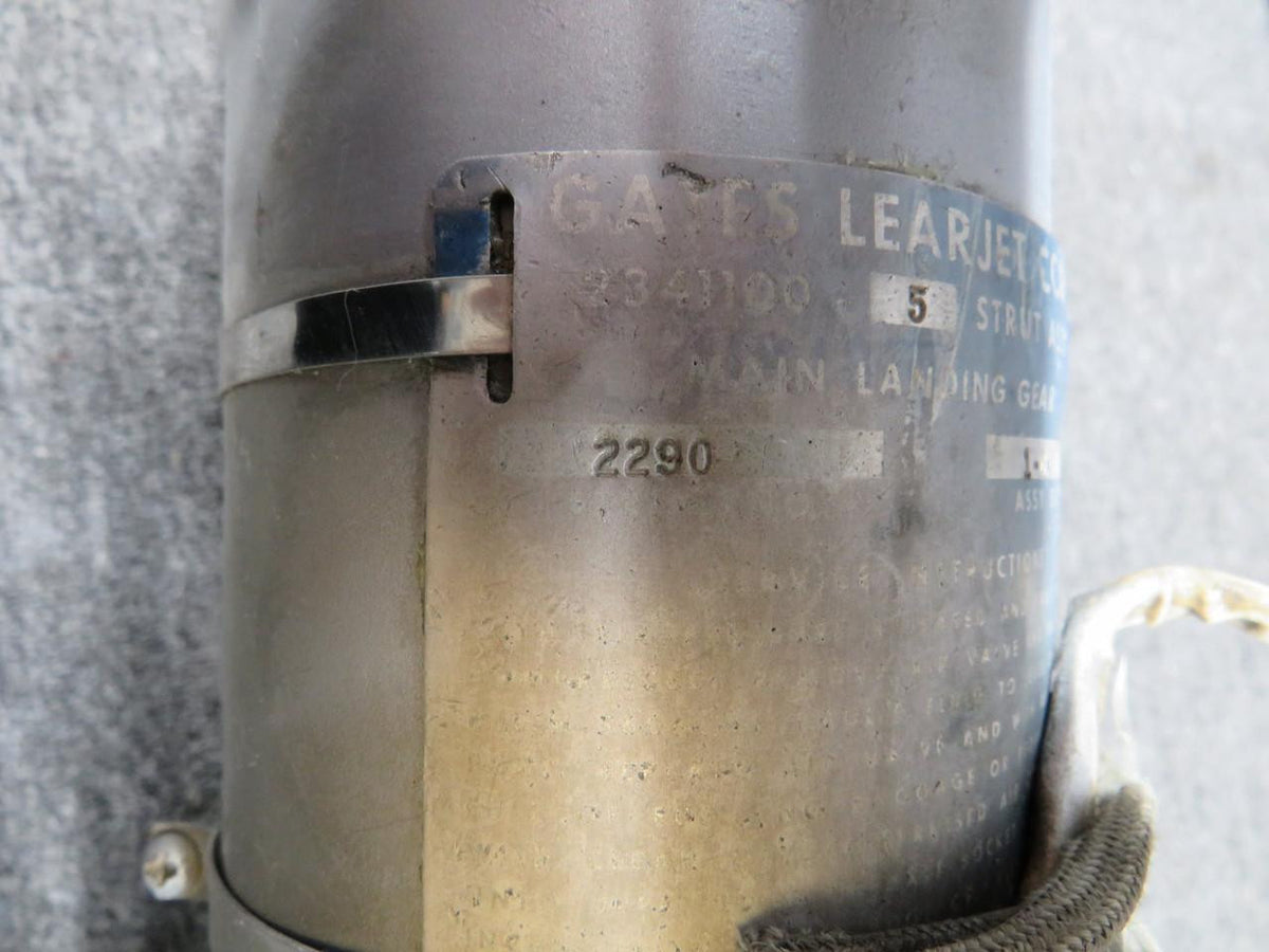 LearJet 2341100-5 LearJet 24E Main Gear Strut Assembly LH