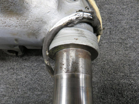 LearJet 2341100-5 LearJet 24E Main Gear Strut Assembly LH