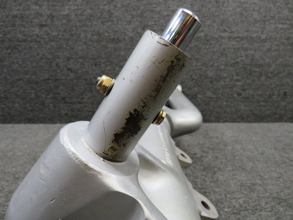 LearJet 2342100-7 LearJet 24E Nose Landing Gear Strut Assembly