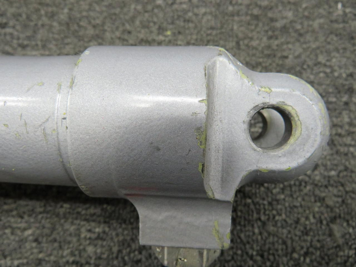 Gates Learjet 2317100-5 Gates LearJet 24E Nose Landing Gear Actuator Assembly