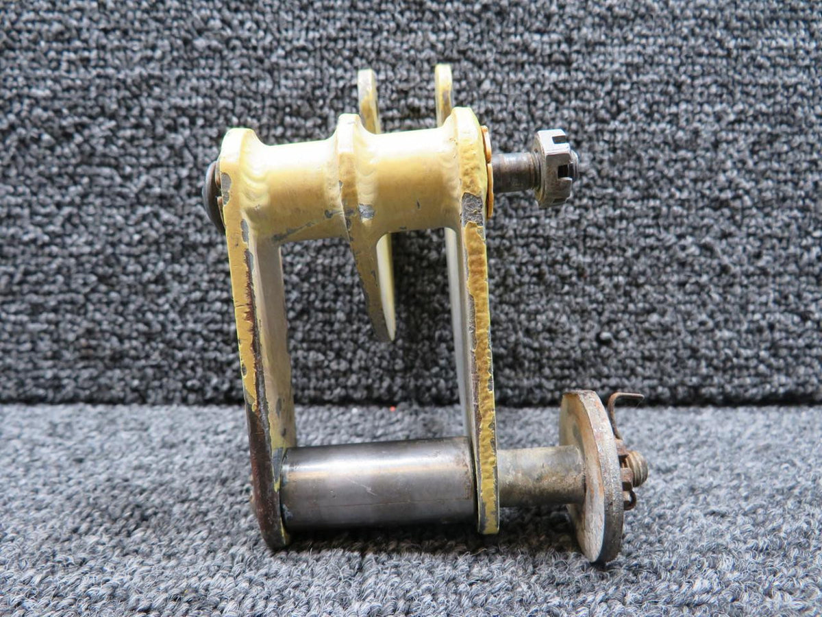 LearJet 2348041-1 LearJet 24E Main Landing Gear Actuator Uplatch Bracket Assembly LH
