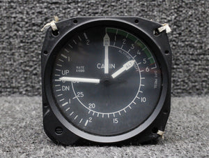 3300-J39 United Instruments Inc Tri-Cabin Gauge