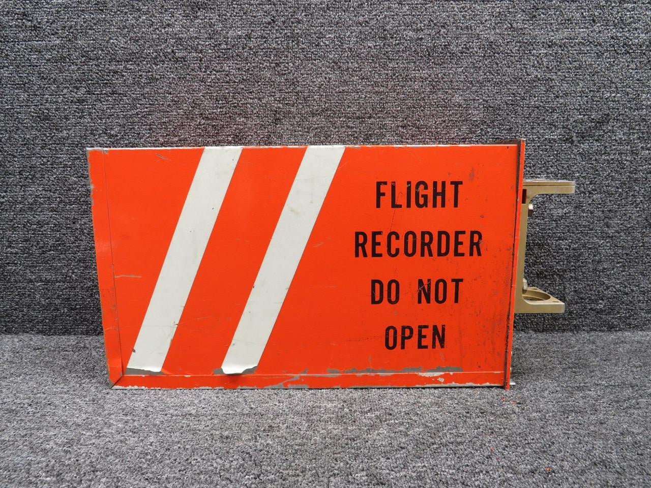 98:LINDERG FLIGHT RECORDER サイン入り 93-A100-83 Fairchild Cockpit Voice Recorder with Mods and