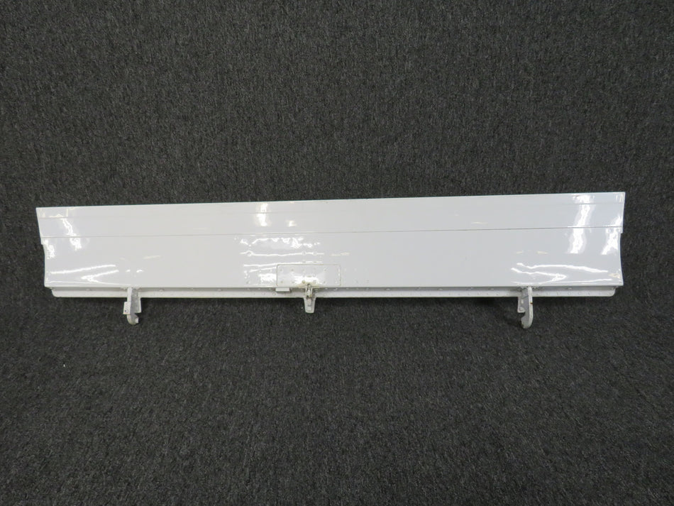2422510-37 LearJet 24E Spoiler LH