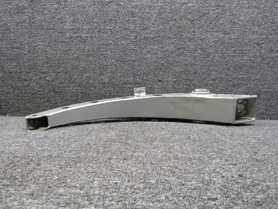 2351038-40 LearJet 24E Engine Yoke Assembly