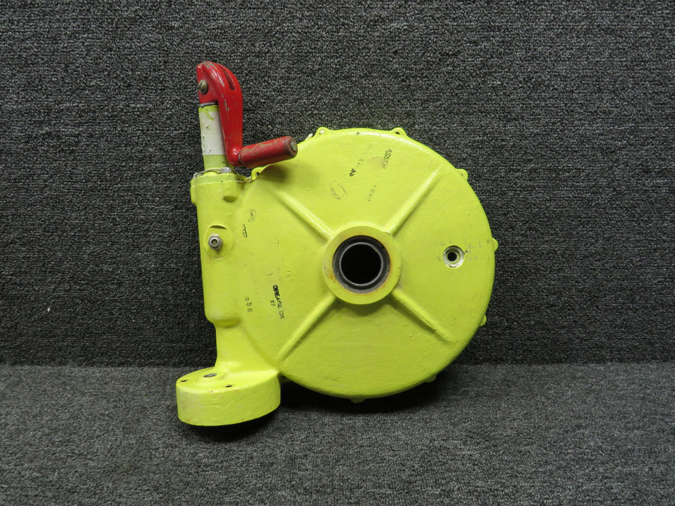 35-810141-9 Beechcraft A36TC Landing Gear Actuator Upper Housing w Crank Assy