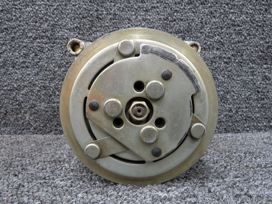 SD-505 Sanden 9077 Air Conditioning Compressor