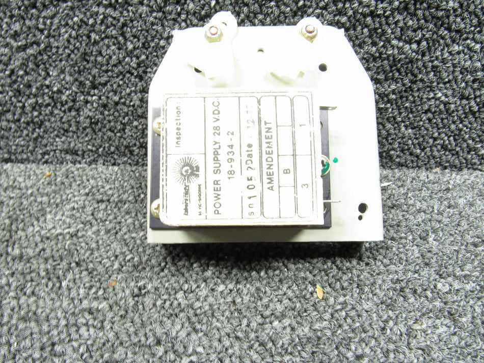 18-934-2 Laboratoire Power Supply with Mounting Brackets (28Volts) D.C.