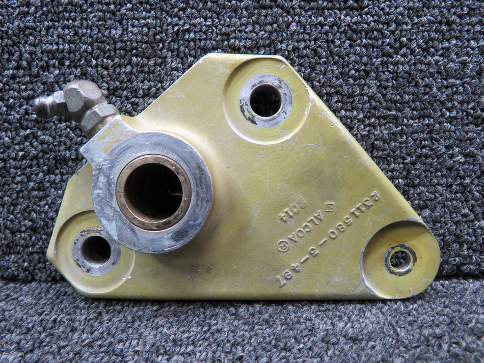 2311580-7 Learjet 24E Nose Landing Gear Bearing Plate Assembly RH