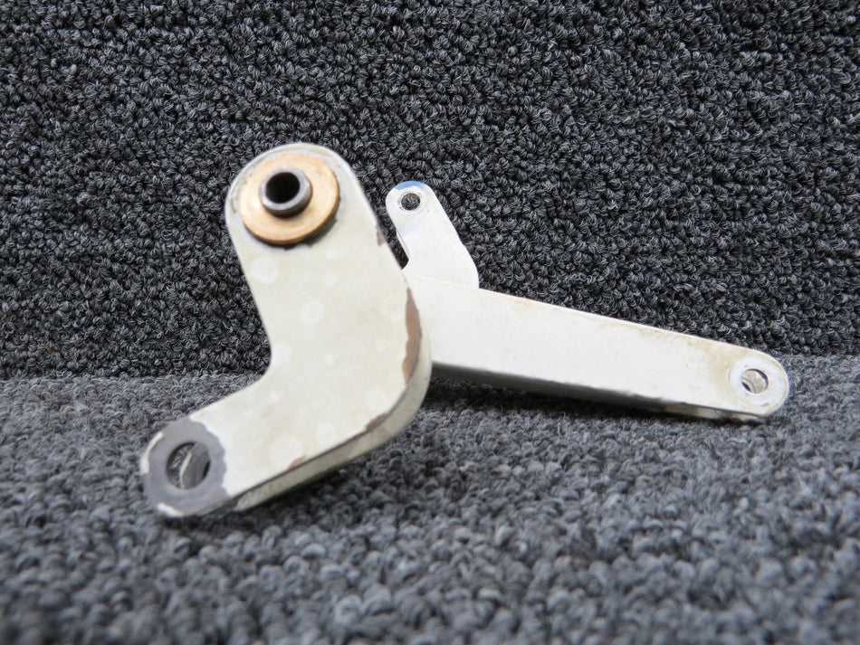 82905-011 Piper PA-46-350P Flap Bellcrank Assembly RH