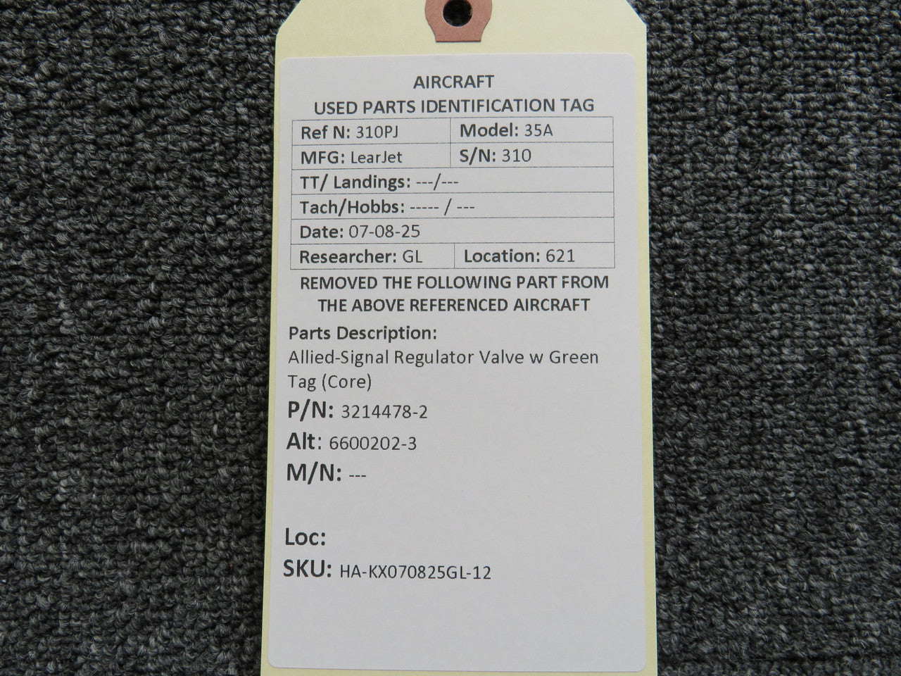 RT-198245ページ 3214478-2 (Alt: 6600202-3) Allied-Signal Regulator Valve w Green
