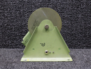 65633-000, 65635-000 Piper PA28-181 Elevator Trim Wheel Bracket Assembly