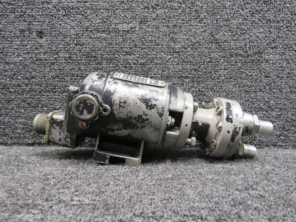 2380104-2 LearJet Corp. Alcohol Pump with Green Repairable Tag (Core)
