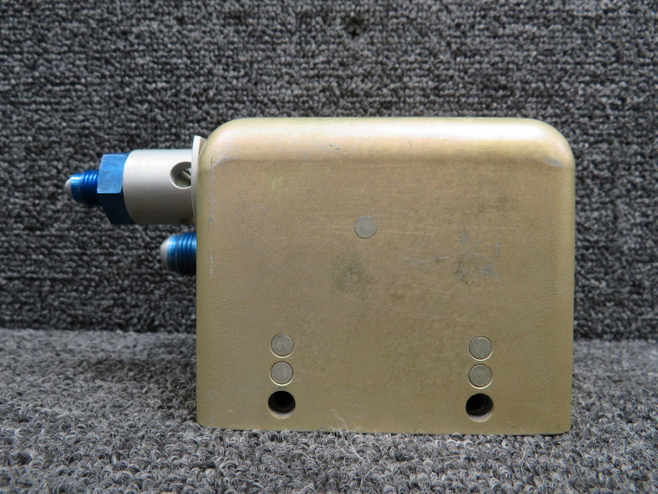 2780610-102 Parker Fuel Tank Pilot Valve with Green Repairable Tag (Core)
