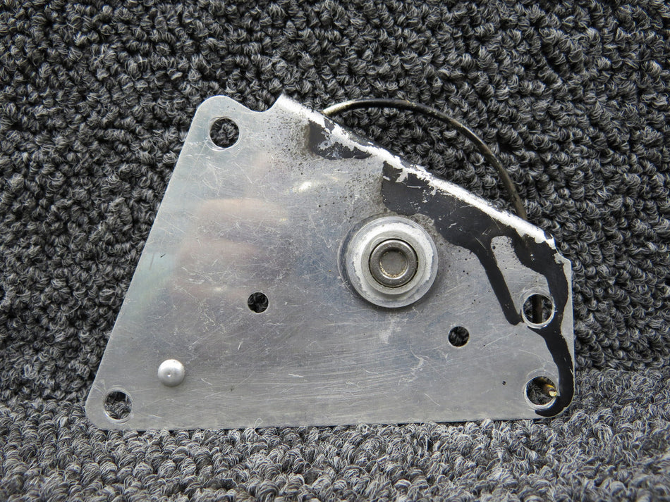0713642-1, 0713642-3 Cessna 182M Elevator Trim Retainer with Indicator