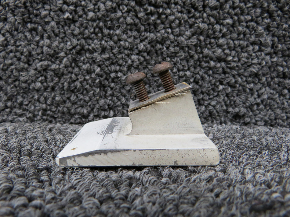 0711705-1 Cessna 182M Baggage Door Handle