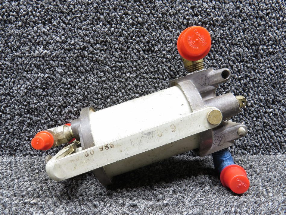 G199-80 Weston Instruments Fuel Strainer Assembly