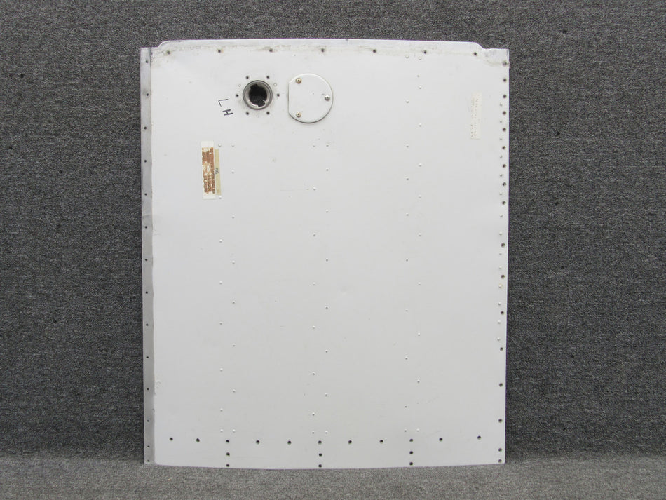 0523521-27 Cessna 172N Tank Well Cover Assembly LH
