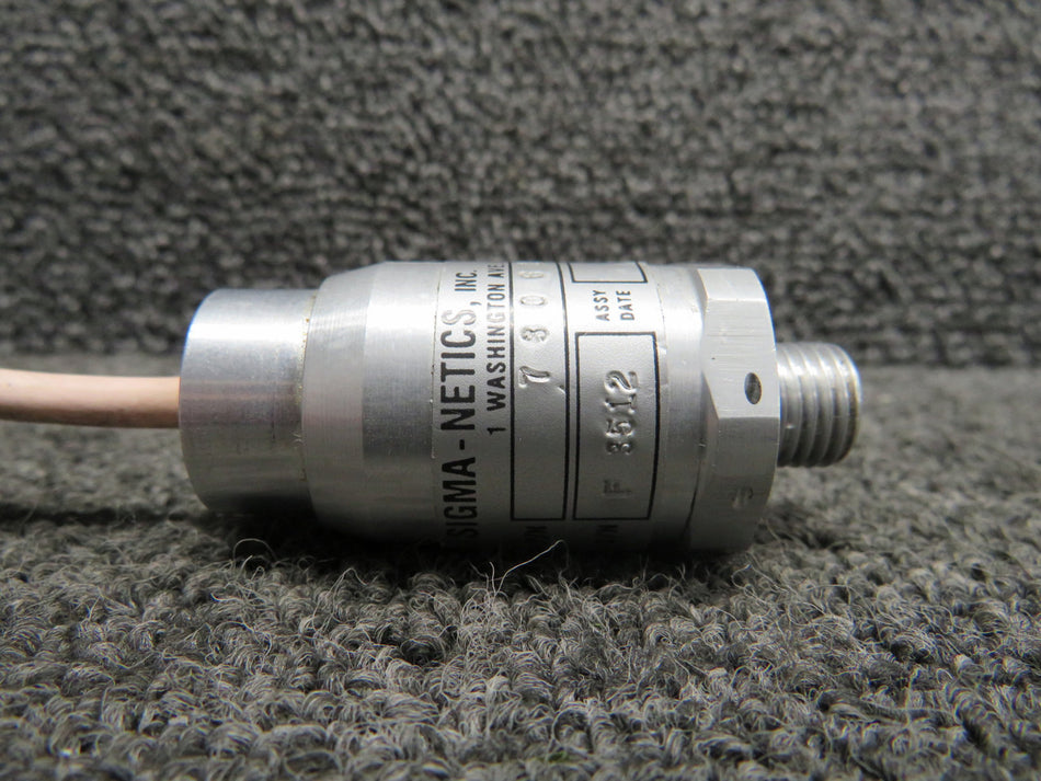 730617 Sigma-Netics Pressure Switch with Green Repairable Tag (Core)