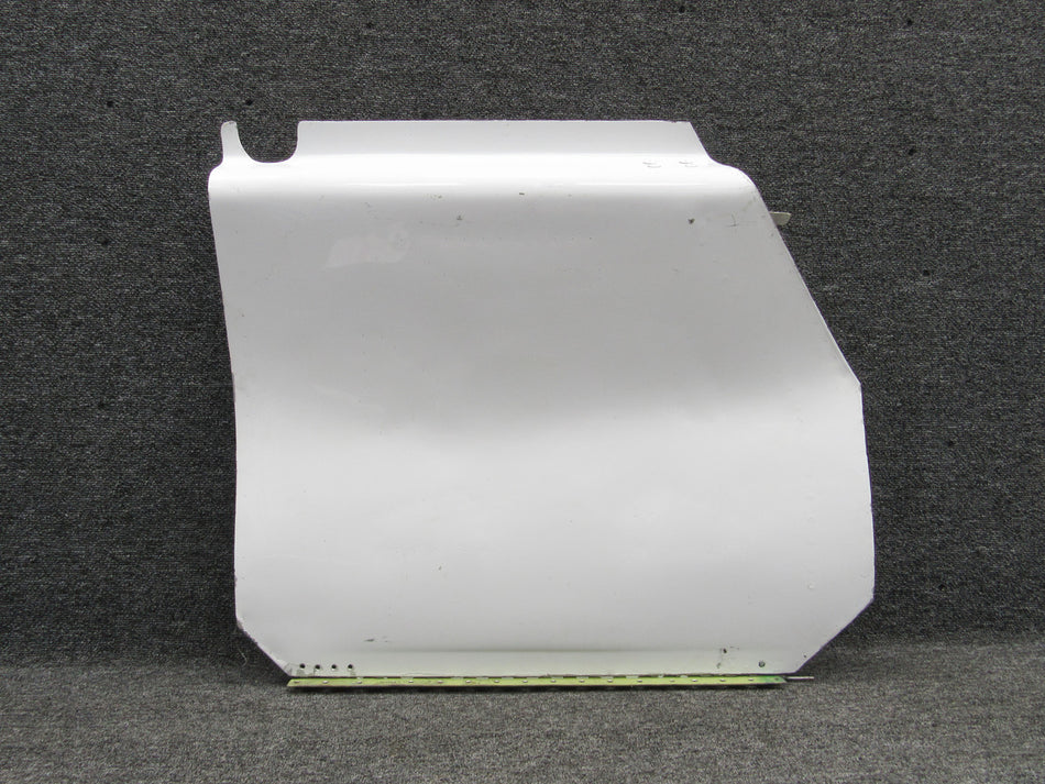 2311620-50 (Use: 2496200-2) Learjet 25D Main Gear Door Assembly RH Inbd