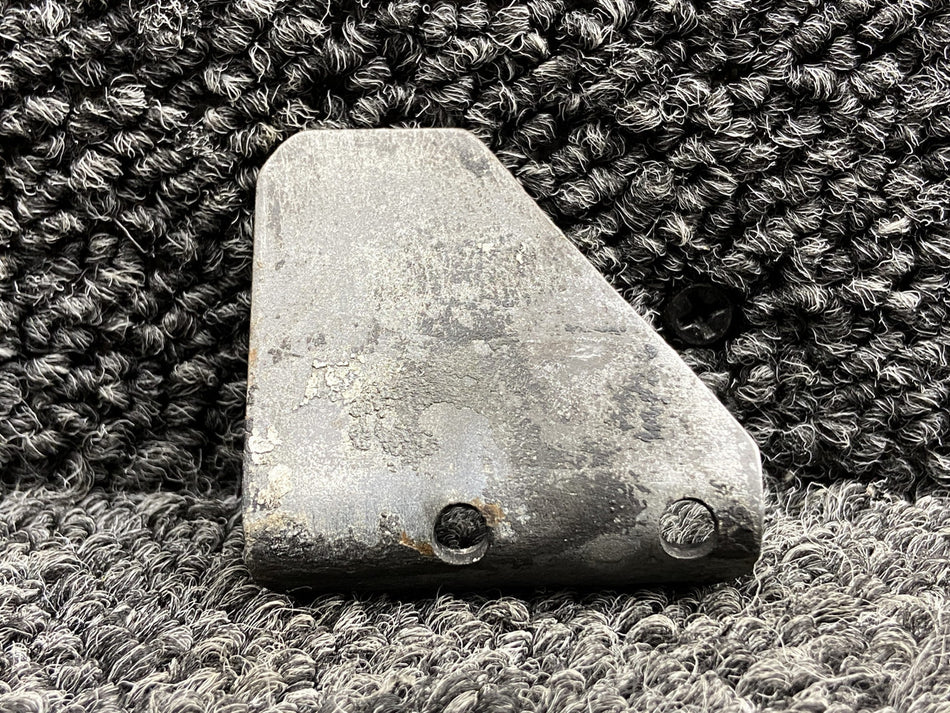 40242-000 Piper PA31-325 Main Gear Anti Retraction Deflector Plate LH