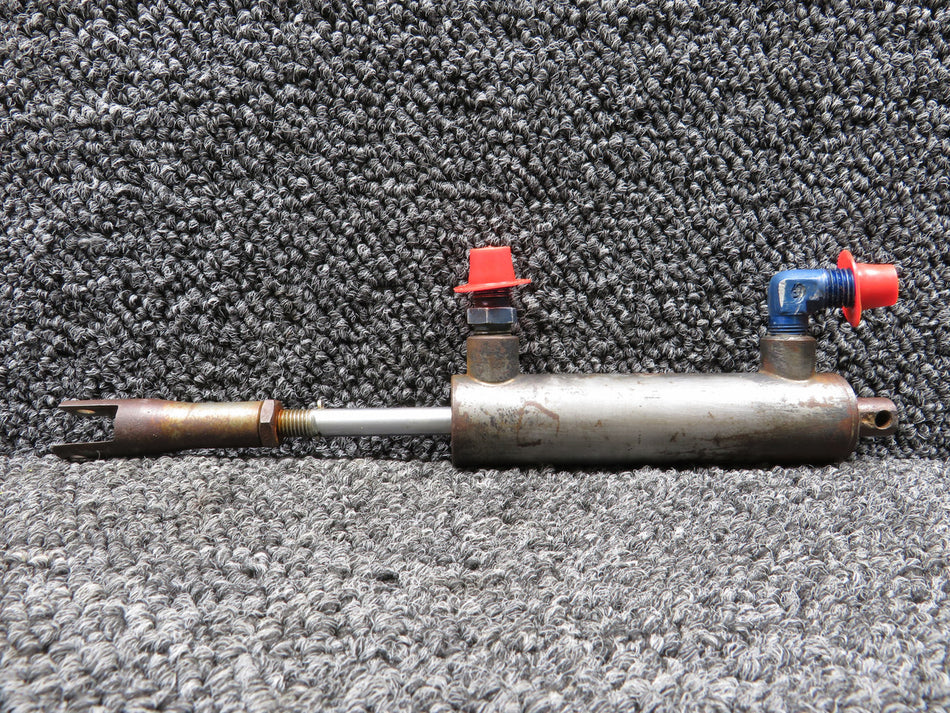 VI-15-875-2 Paramount Master Cylinder Assembly (Rusted)