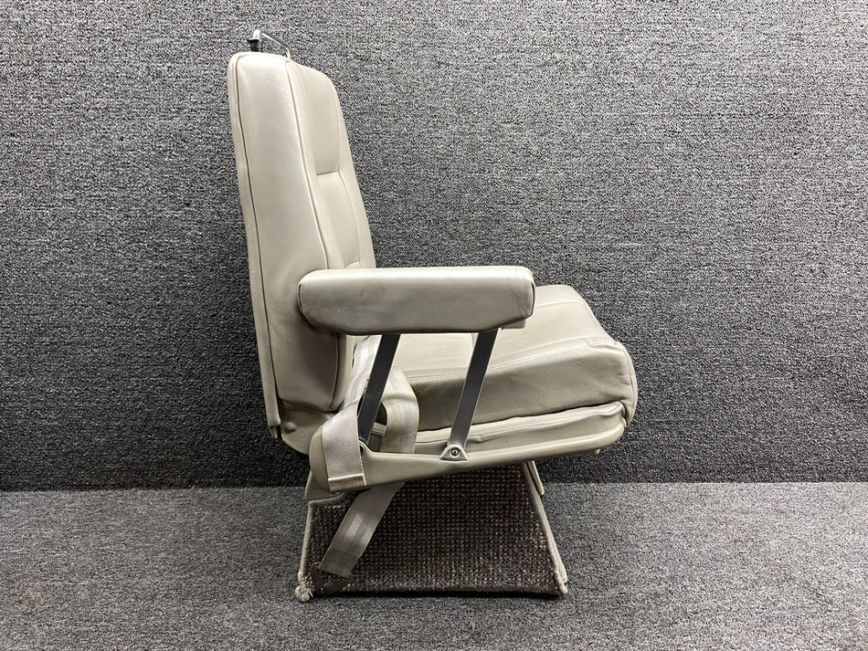 53524-002 Piper PA31-325 Forward Facing Passenger Seat Assy LH (No Headrest)