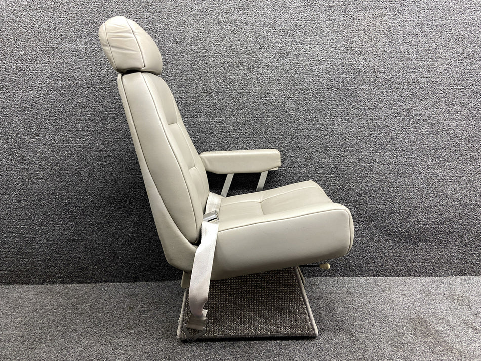 53524-003 Piper PA31-325 Forward Facing Passenger Seat Assembly RH