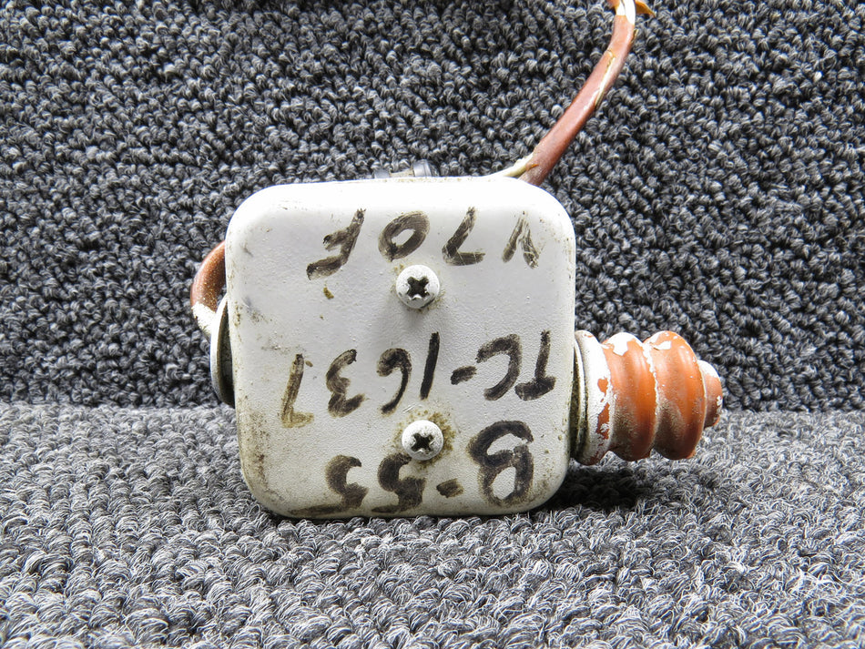 35-361135-1 Beech BE-B55 Main Landing Gear Safety Switch Assembly