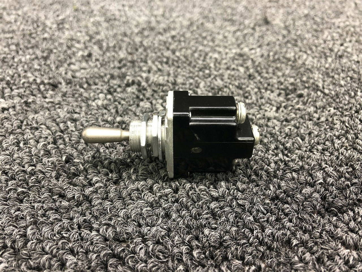 MS24523-31 Cessna 180J Switch BAS Part Sales | Airplane Parts