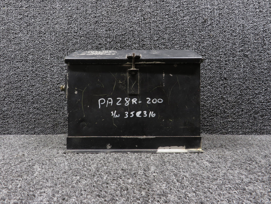63888-000, 63977-000 Piper PA28R-200 Battery Box Assembly with Lid