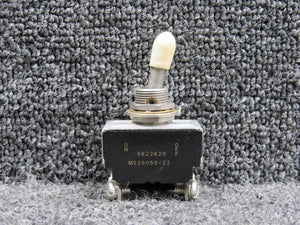 MS35059-22 (Alt: 8822K20) Eaton Cutler-Hammer Toggle Switch