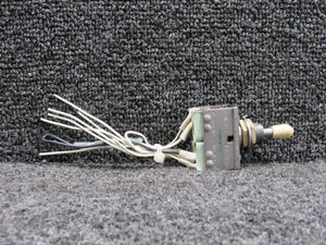 M8805-93-008 (Alt: A3-200-01) Cutler-Hammer Toggle Switch