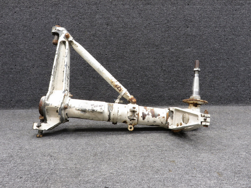 50-81001-618 Beechcraft Main LH Gear Assembly