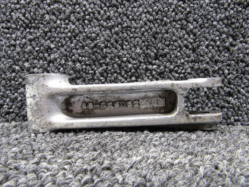 35-825052 Beech K35 Nose Gear Idler Arm Assembly