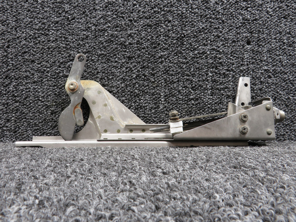 202-0041-1 Cessna 501 Feedback Control Bracket Assembly