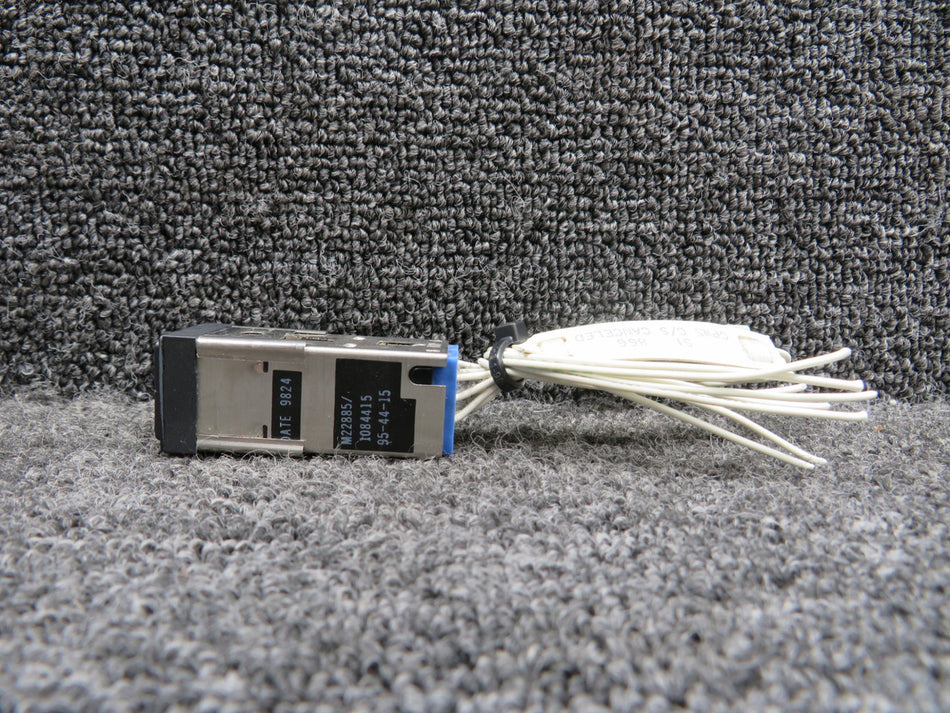 M22885-1084415 (Alt: 95-44-15) Aerospace Optics GPWS G/S Annunciator Switch