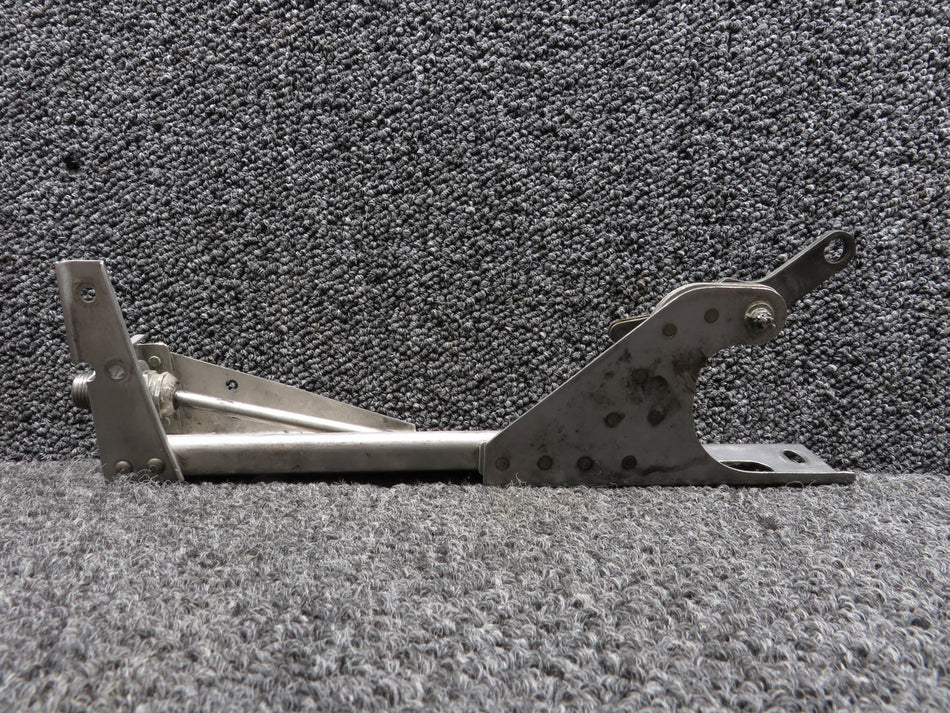 202-0041-1 Cessna 501 Control Feedback Bracket