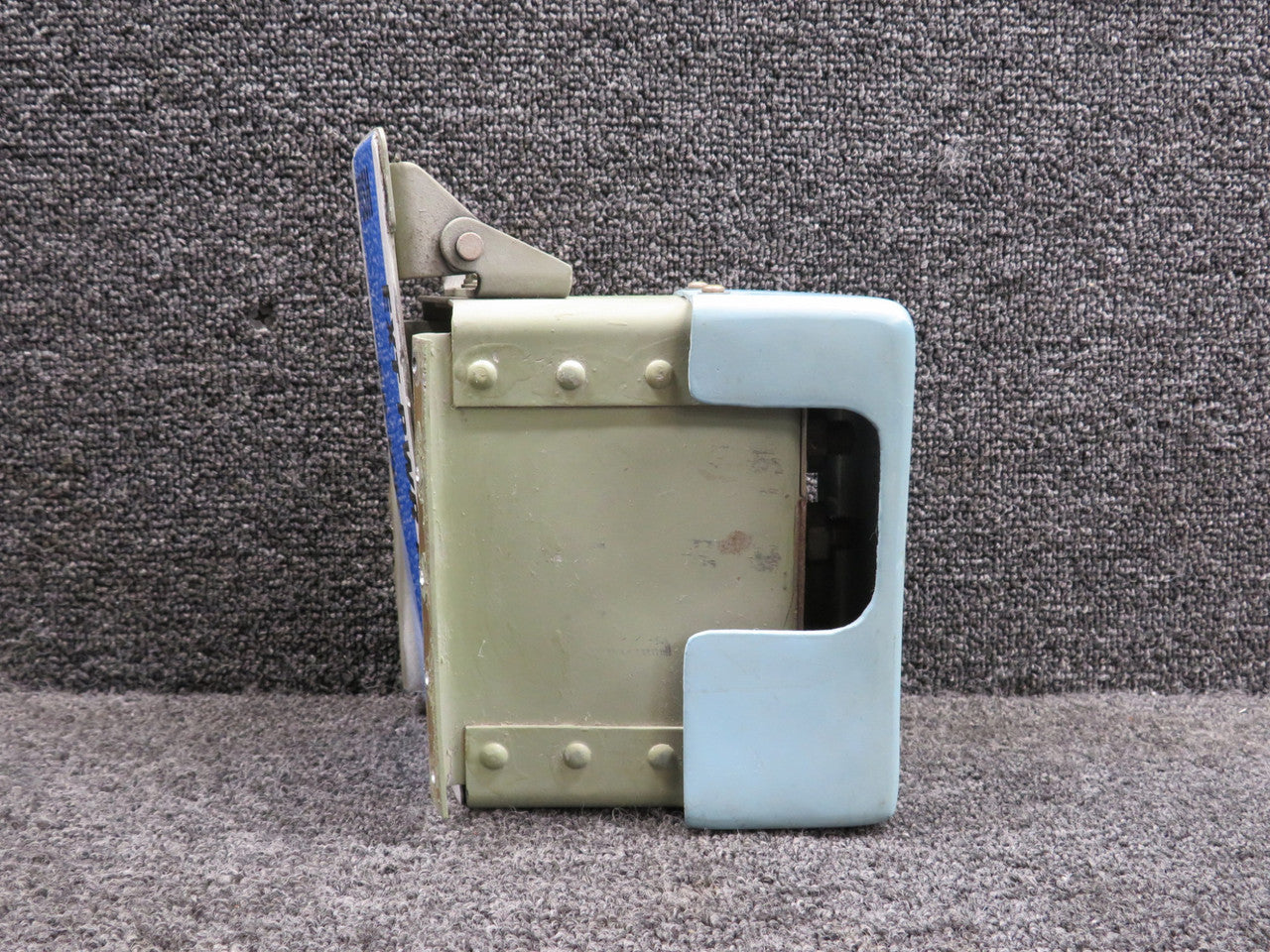 6538315-18 Cessna Citation 560 Ultra External Power Receptacle Box