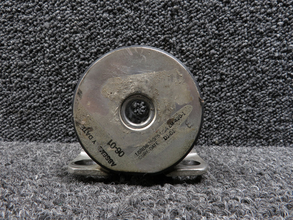 9912455-1 Cessna 500 Lord Front Mount Assembly