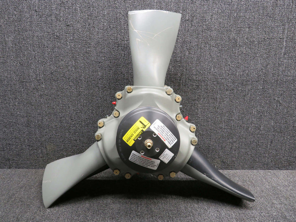 HC-C3YR-1RF Hartzell 3 Blade Propeller B-Hub with Logs (Prop Struck, Core)