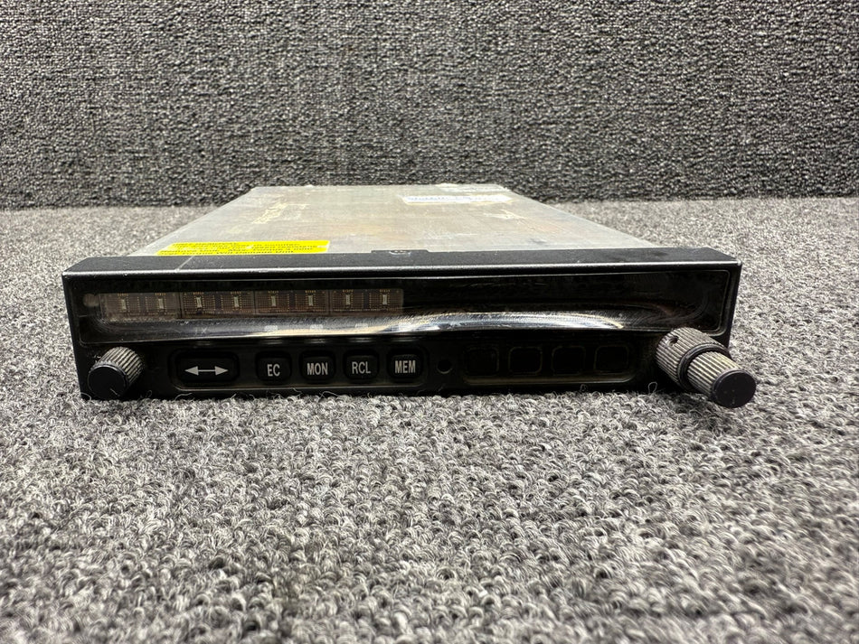 430-6040-203 UPS Aviation Apollo SL40 VHF Comm Radio with Mod (Core)