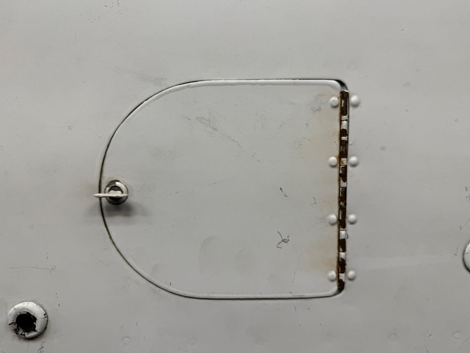 42211-014 Piper PA-31T Bottom Access Wing Fillet Plate Assembly LH