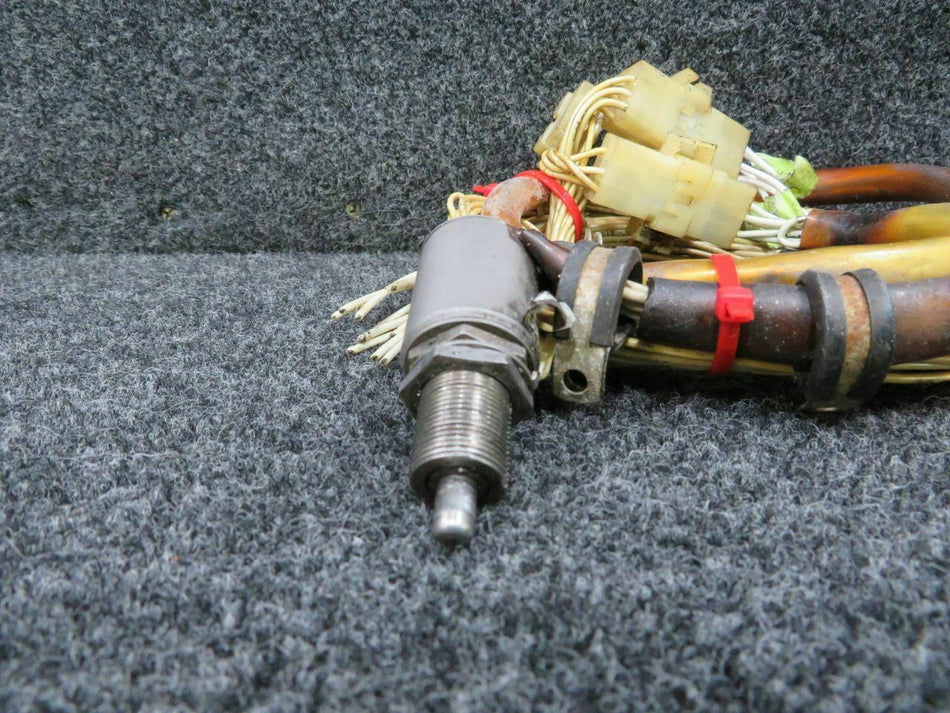 487-862 Piper PA-31T Squat Switch Assembly (C20)
