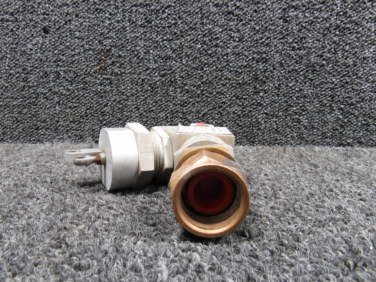 MO12082025EC-03JL