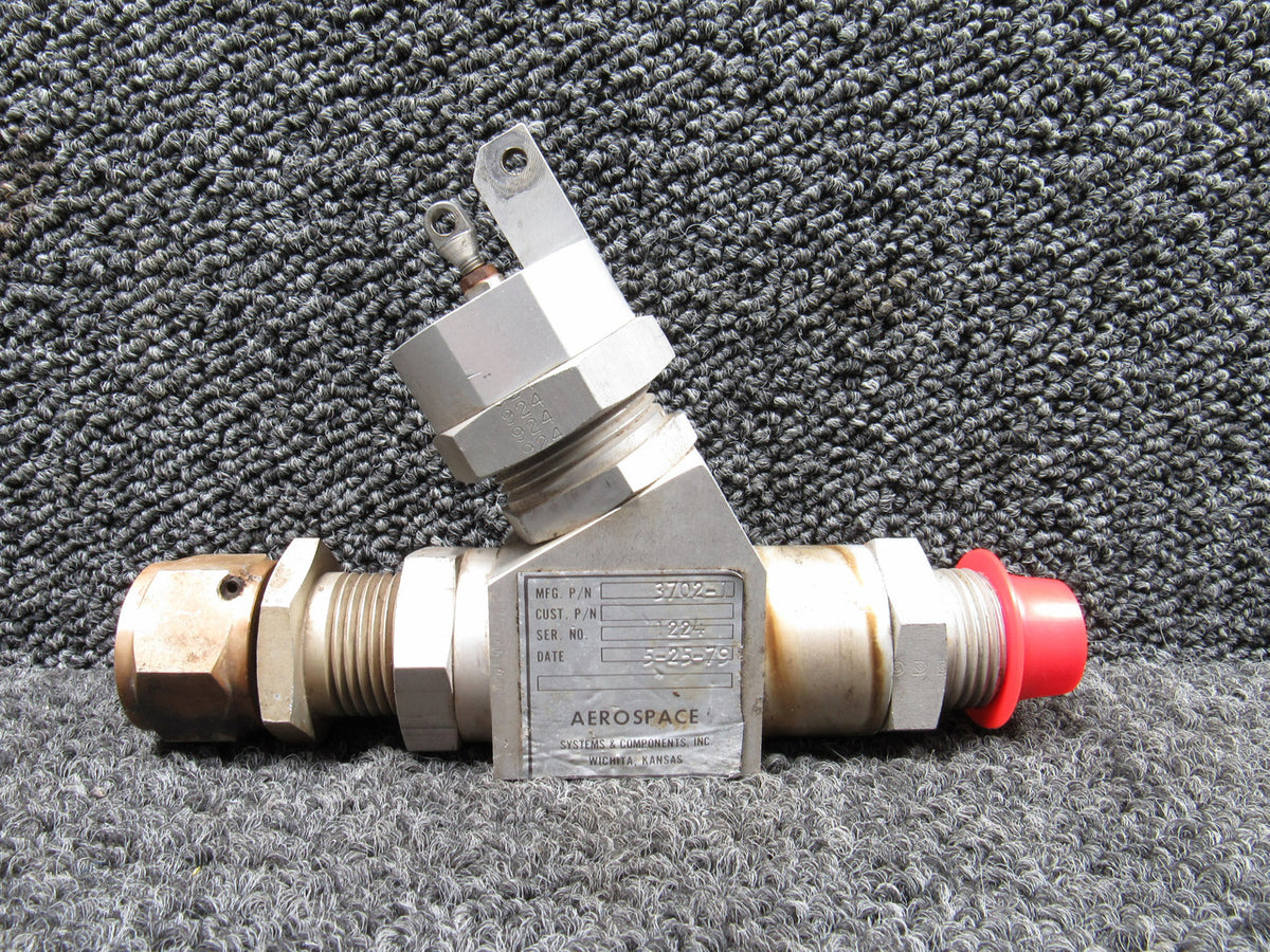 MO12082025EC-03JL